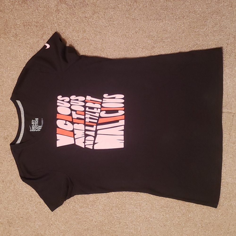 Nike Dri-Fit Women's Graphic Tee-shirt
